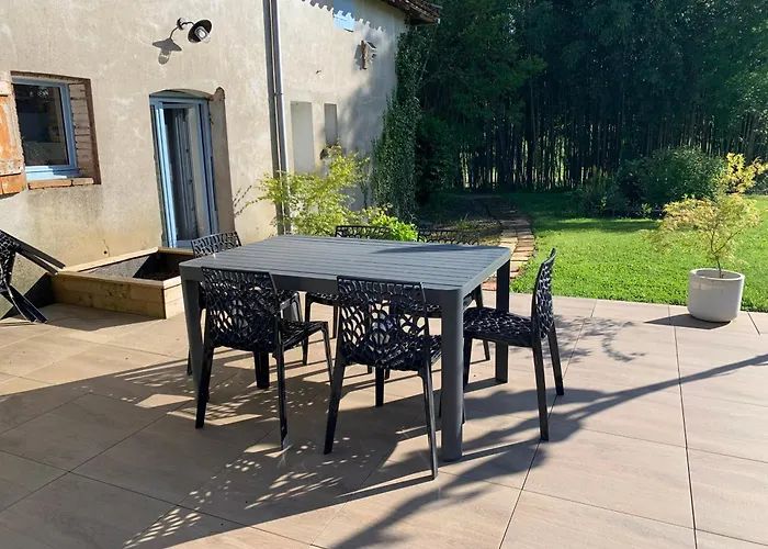 Logis Groly Gite Avec Spa En Campagne Proche Montauban