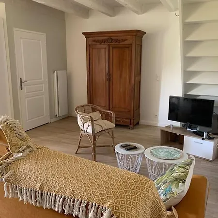 Logis Groly Gite Avec Spa En Campagne Proche Montauban Genebrieres Exterior foto